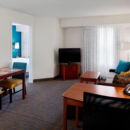 Residence Inn Saint Louis Airport / Earth City Exterior photo